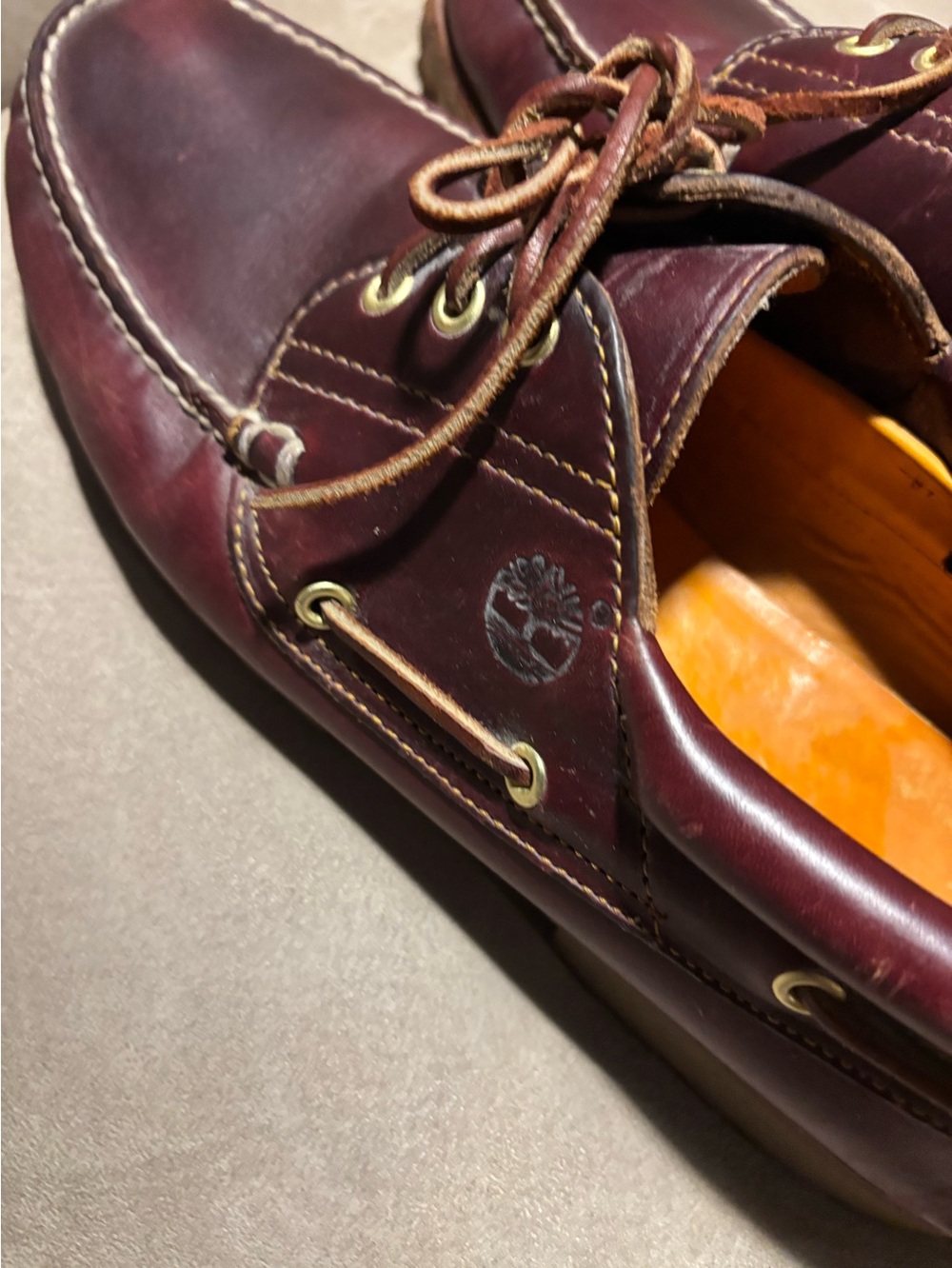 Timberland men’s 3-Eye Classic Lug boat shoes in burgundy leather, 50009, Sz 13